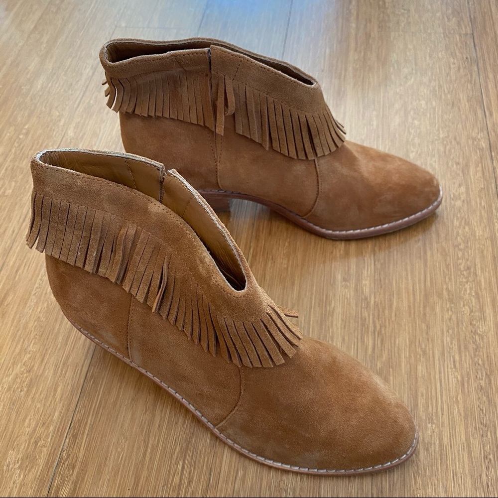 Joie Makena boho style fringed bootie in tan suede size 35.5